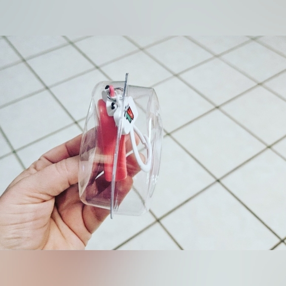 2024 Offical Alphabet Lore Collector Clips Series 1 Letter P - Picture 6 of 10